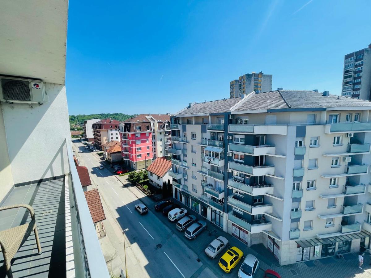 Apartman M&M Doboj Eksteriør billede